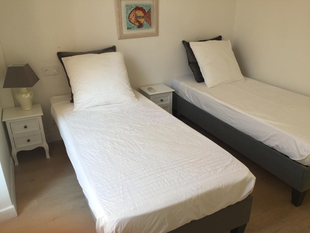 2 Bedrooms Appartement In Central Location On The Famous Place Massena Nizza Kültér fotó