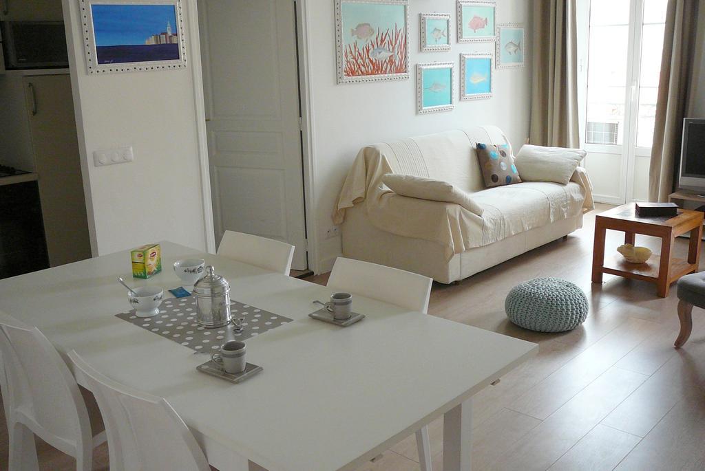 2 Bedrooms Appartement In Central Location On The Famous Place Massena Nizza Kültér fotó