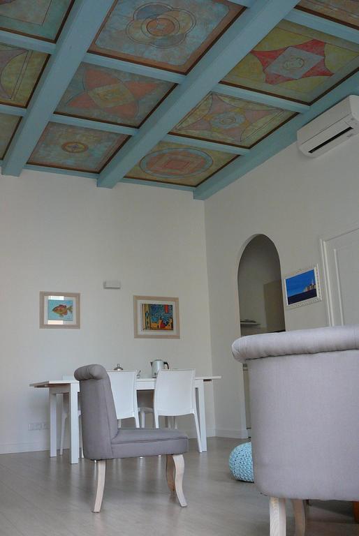 2 Bedrooms Appartement In Central Location On The Famous Place Massena Nizza Kültér fotó